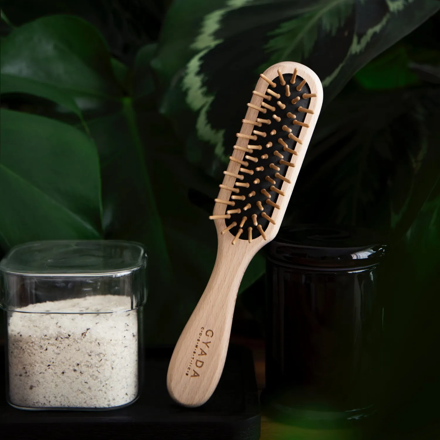 Gyada Spazzola Rettangolare Small Faggio Capelli Corti