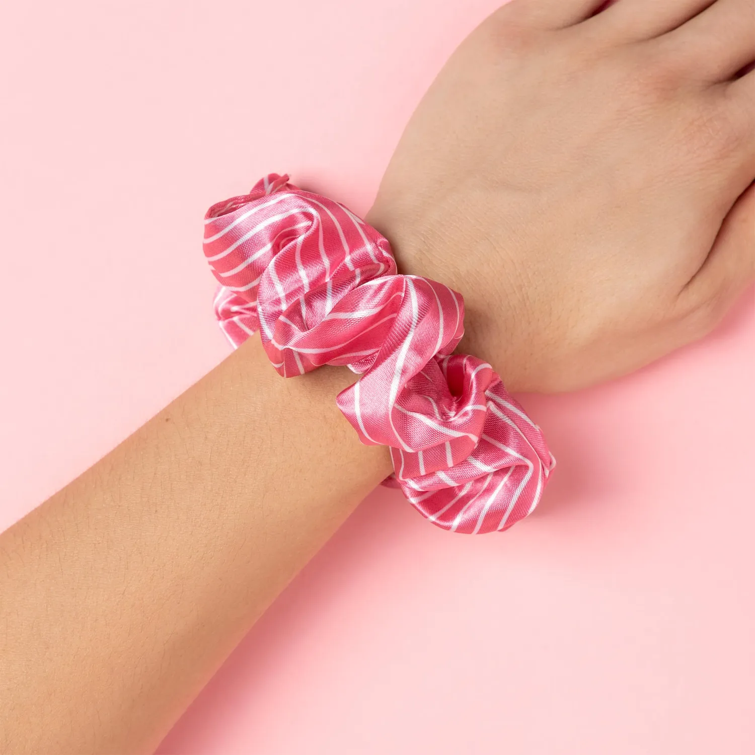 Gyada Scrunchie Pink Stripes elastico capelli raso rosa