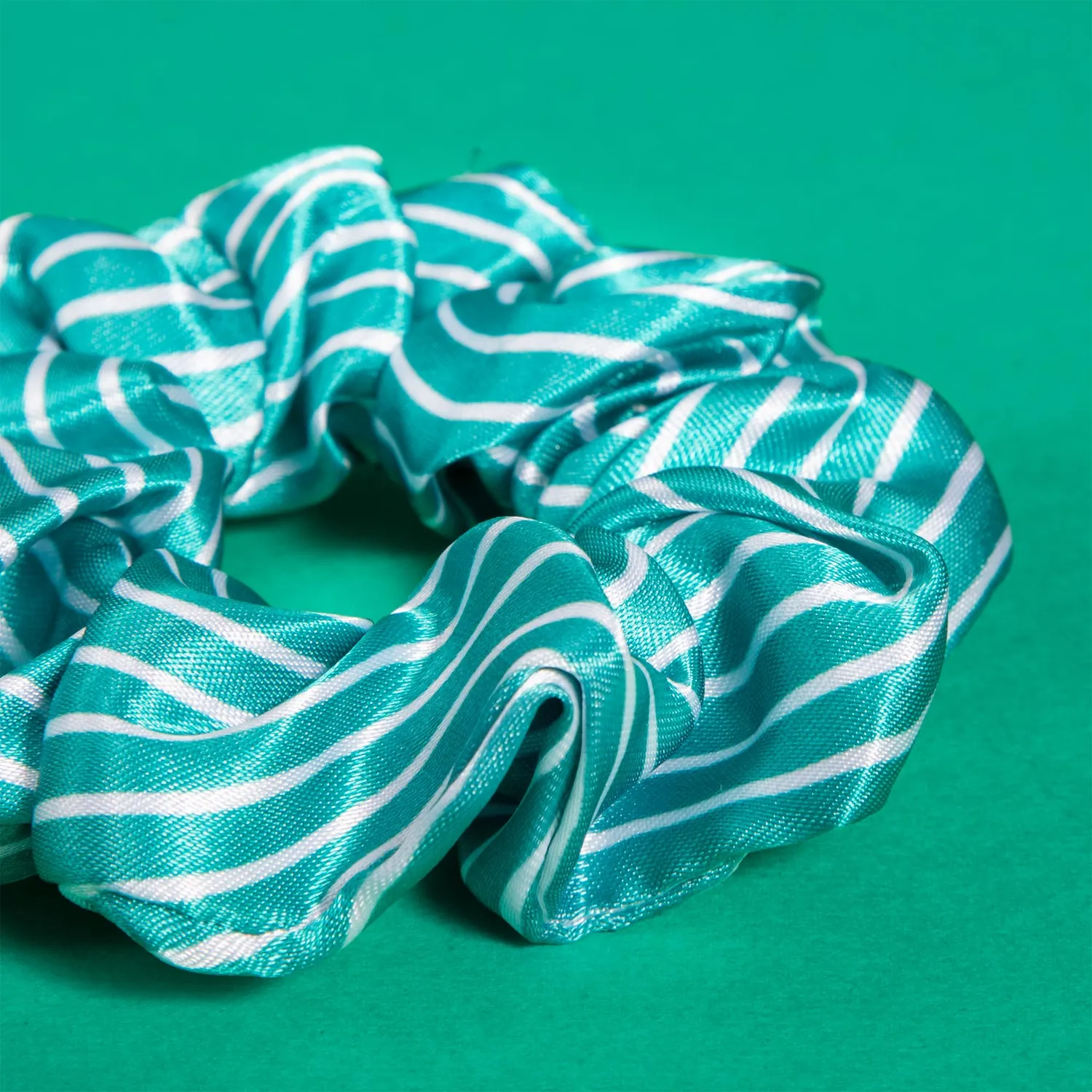 Gyada Cosmetics Green Stripes Scrunchie Elastico Raso Verde